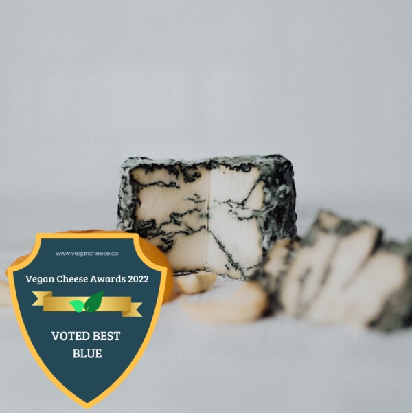 nutty artisan foods simply blue vegan cheese awards 2022 best blue badge