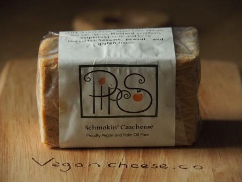 Review of the Pips Schmokin' Cascheese Vegan Cheese