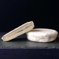 Vego Japanトリュフ塩カマンベールチーズ Truffle Salt Camembert Vegan Cheese